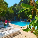 Jenny's House Hotel